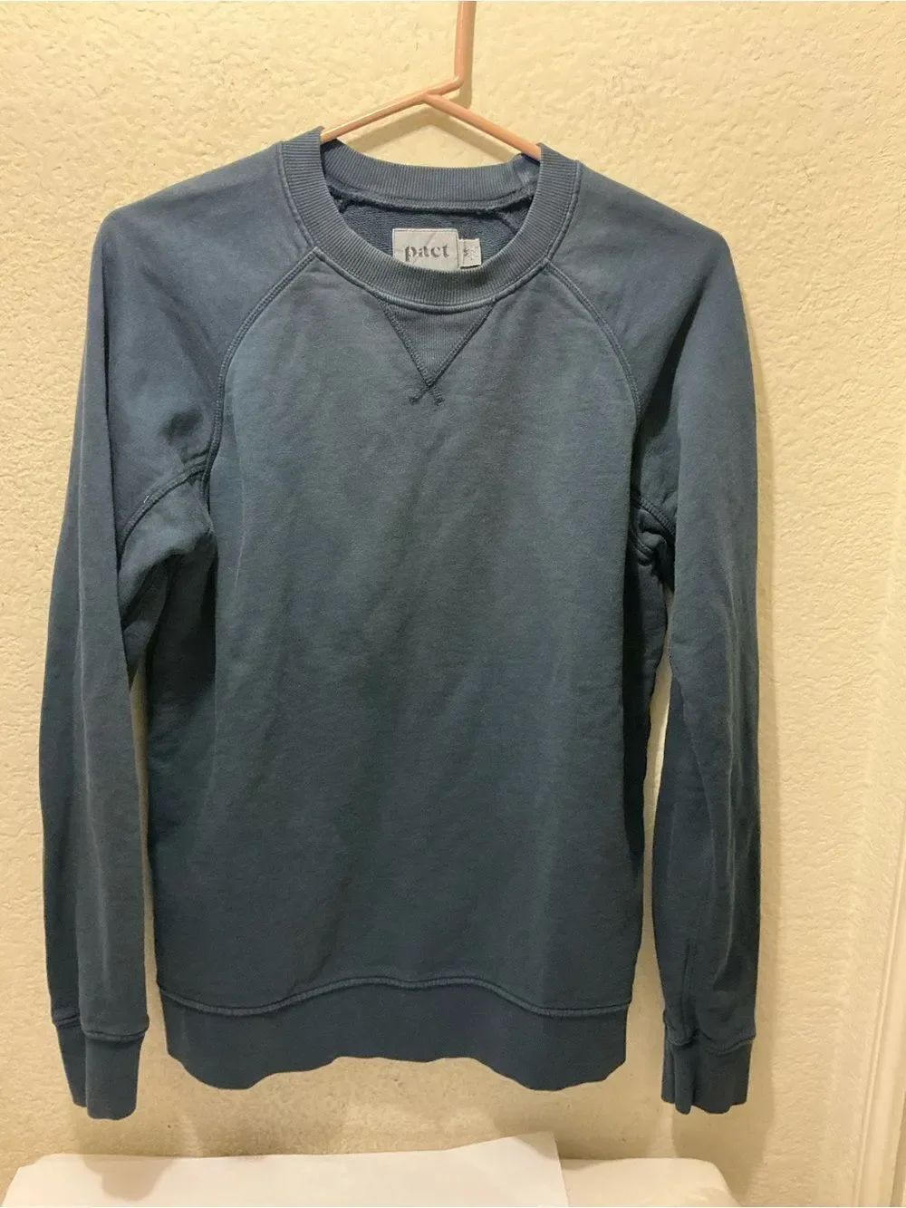 Pact Men’s Slate Blue Crewneck Sweatshirt